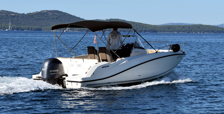 Quicksilver 675 Open exterior